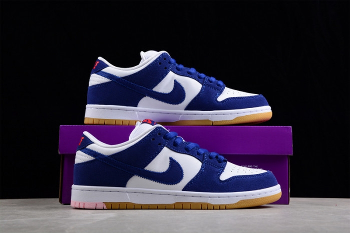 nike sb dunk low " loe angeles dodgers " do9395-400