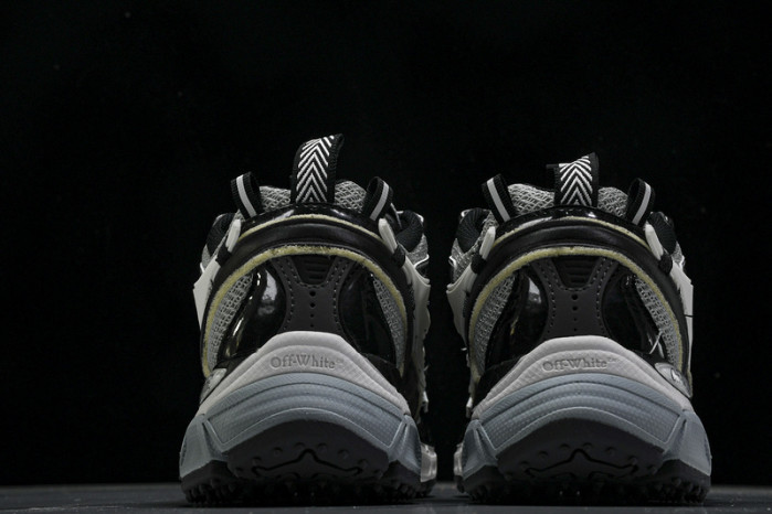 c/o sneakers co-004