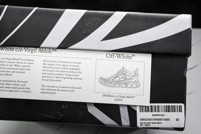 c/o sneakers co-002