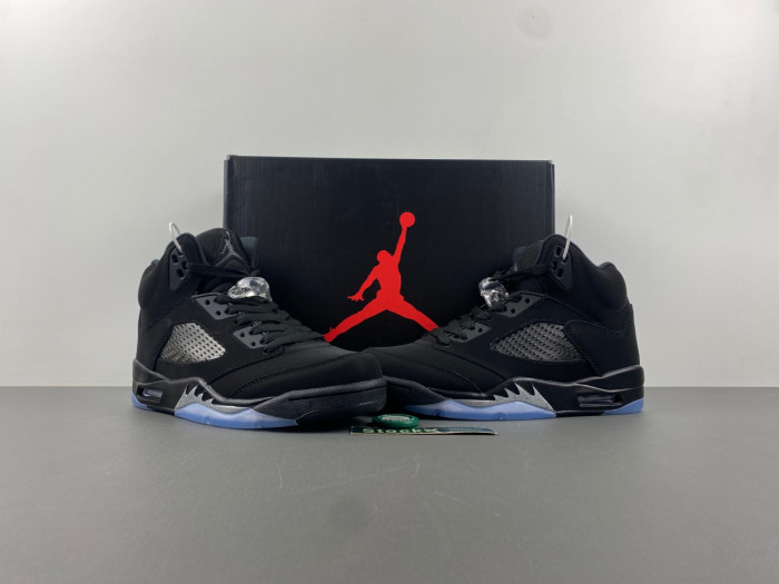 air jordan 5 “black metallic reimagined” hf3975-001
