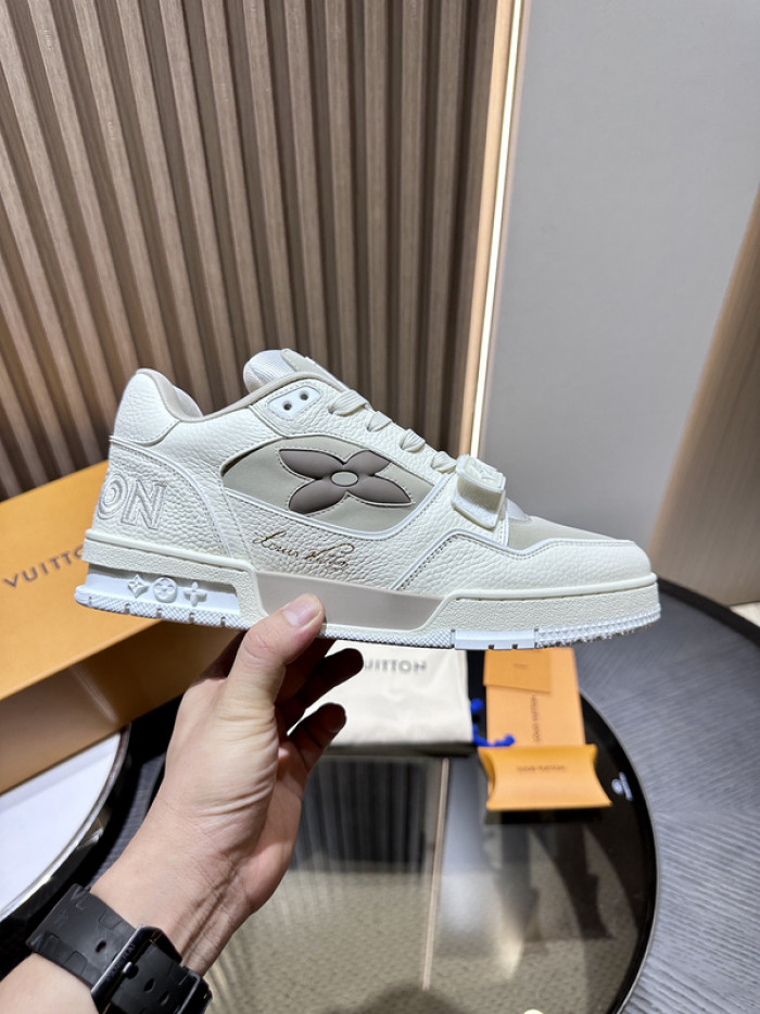 lou vuit sci-fi sneakers  lvss-0247